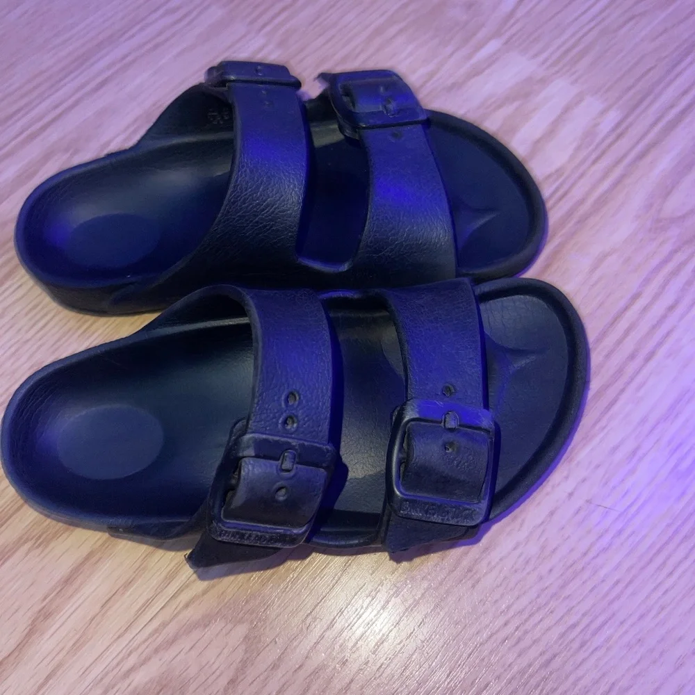 Kids Birkenstock Unisex Black Arizona Slip On Sandals Size 26 (8-8.5)